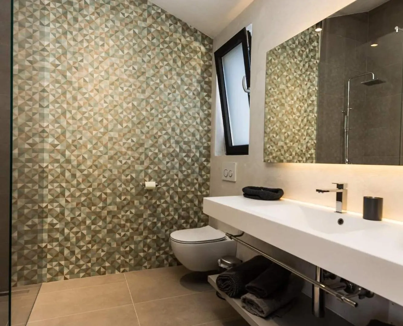 Villa Meryema - Excellent Villa With Sea View Porec
