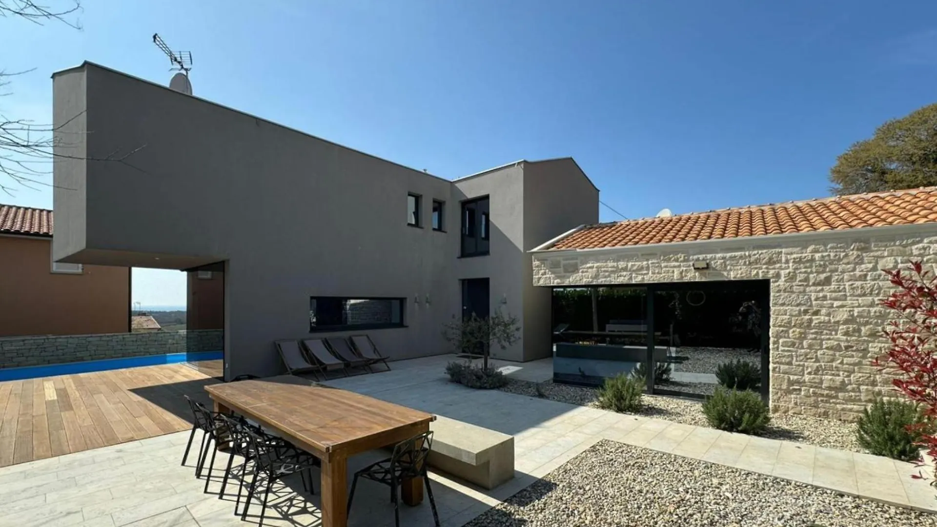 Villa Meryema - Excellent Villa With Sea View Porec