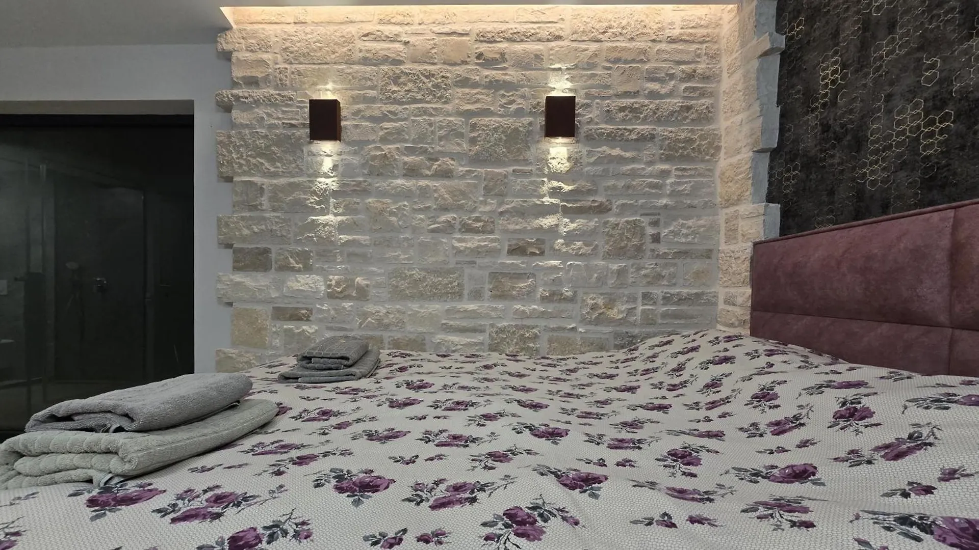 Villa Meryema - Excellent Villa With Sea View Porec